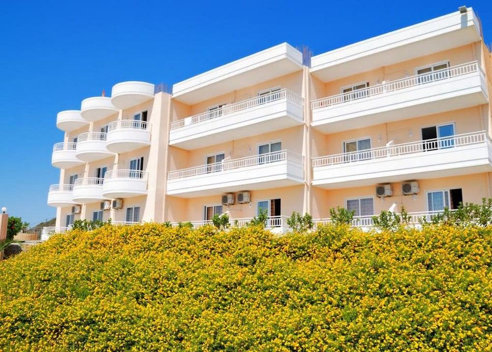 الشقق الفندقية فاليراكيفي  Diagoras Club المظهر الخارجي الصورة