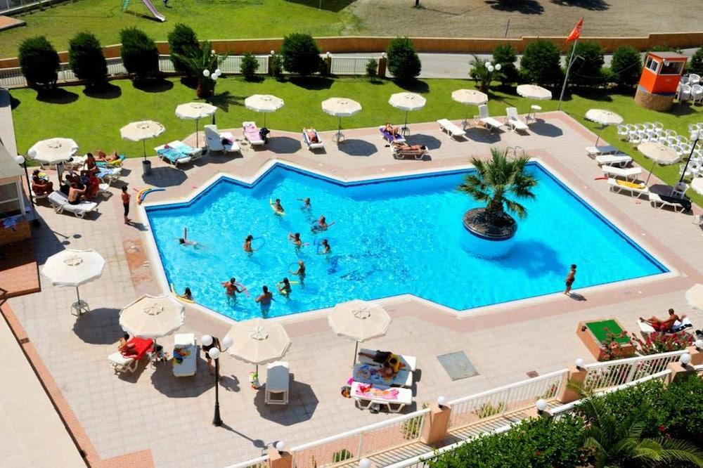 الشقق الفندقية فاليراكيفي  Diagoras Club المظهر الخارجي الصورة